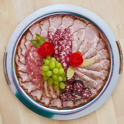 Metzgerei-Alfons-Baier-Platte-Wurst